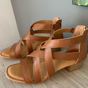 b.o.c Ivy Sandal   Size 7